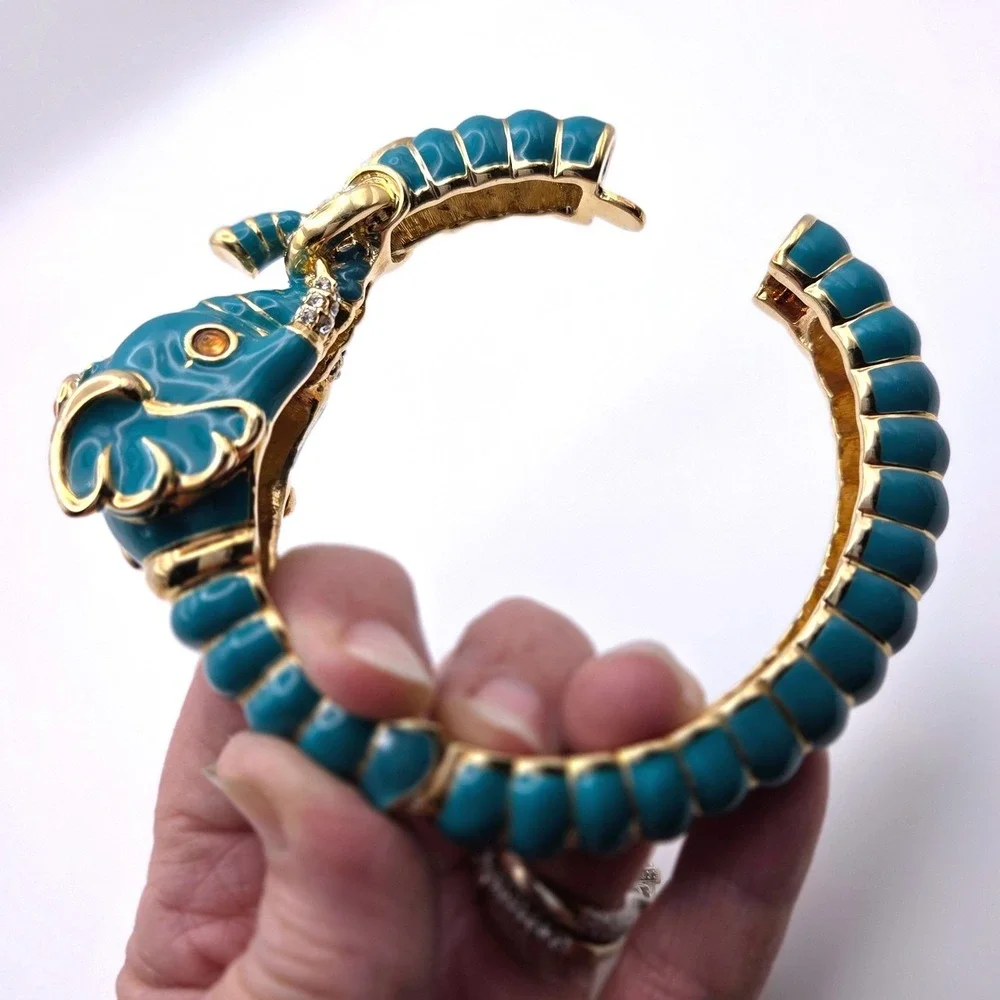 VTG Kenneth Jay Lane KJL Teal Enamel Elephant Hinge Bangle Bracelet Gold Tone - Picture 3 of 9